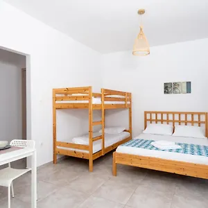 Avli Апартаменты Пиргадикия